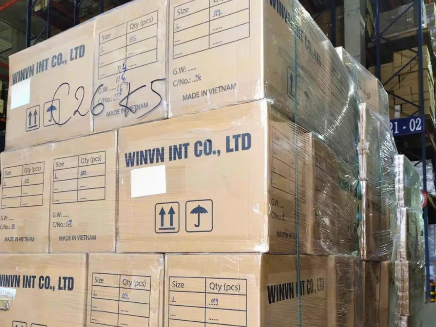 A wrapped WINVN INT pallet showing the printed shipping marks